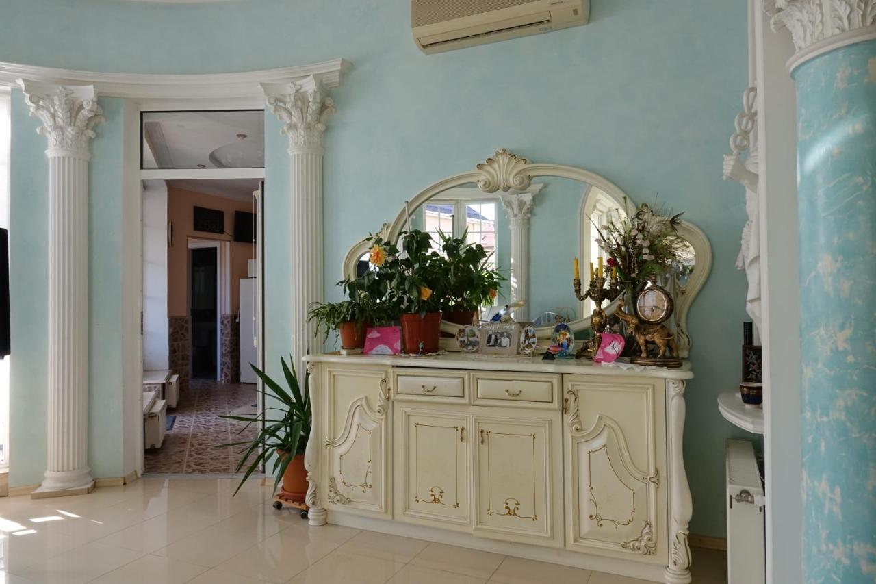 White House Apartments Odessa Eksteriør bilde