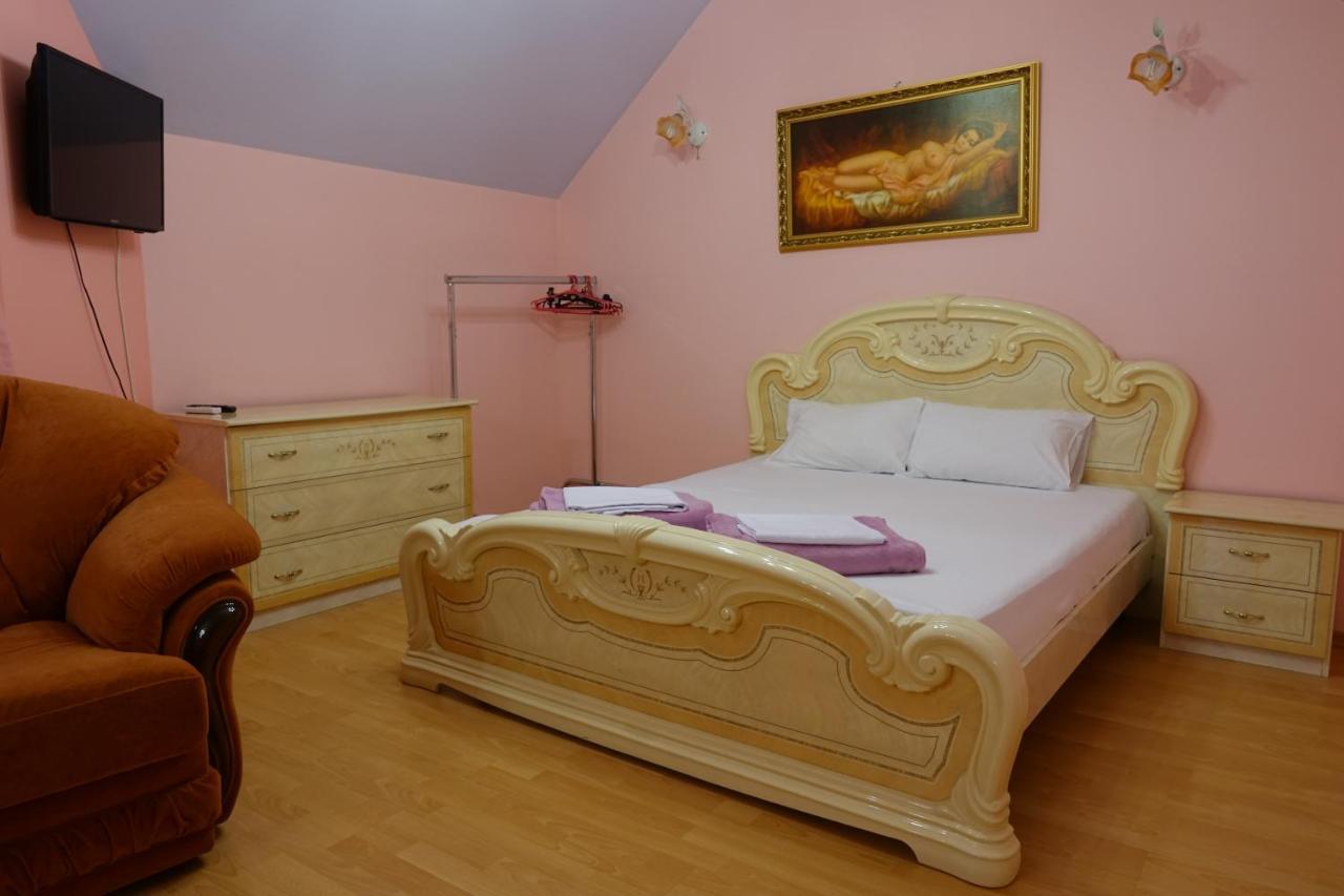 White House Apartments Odessa Eksteriør bilde