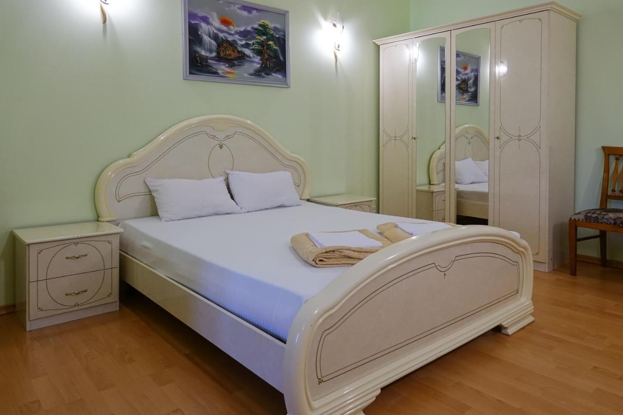 White House Apartments Odessa Eksteriør bilde