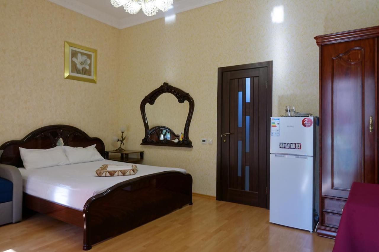 White House Apartments Odessa Eksteriør bilde
