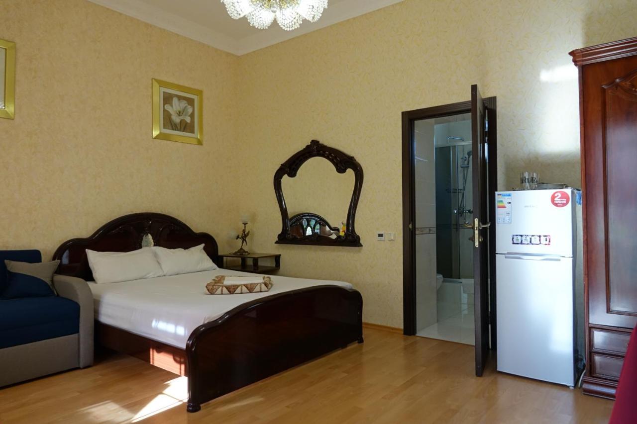 White House Apartments Odessa Eksteriør bilde